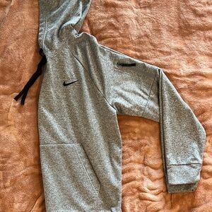 Nike Gray Therma-Fit Hoodie with Black Accents - Medium